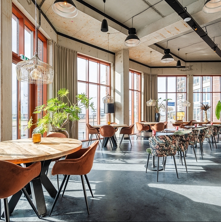 Grand Café Restaurant in Bataviahaven